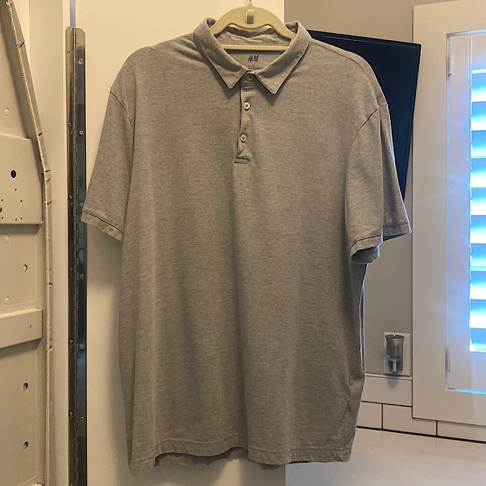 H & M Men's Gray Polo
